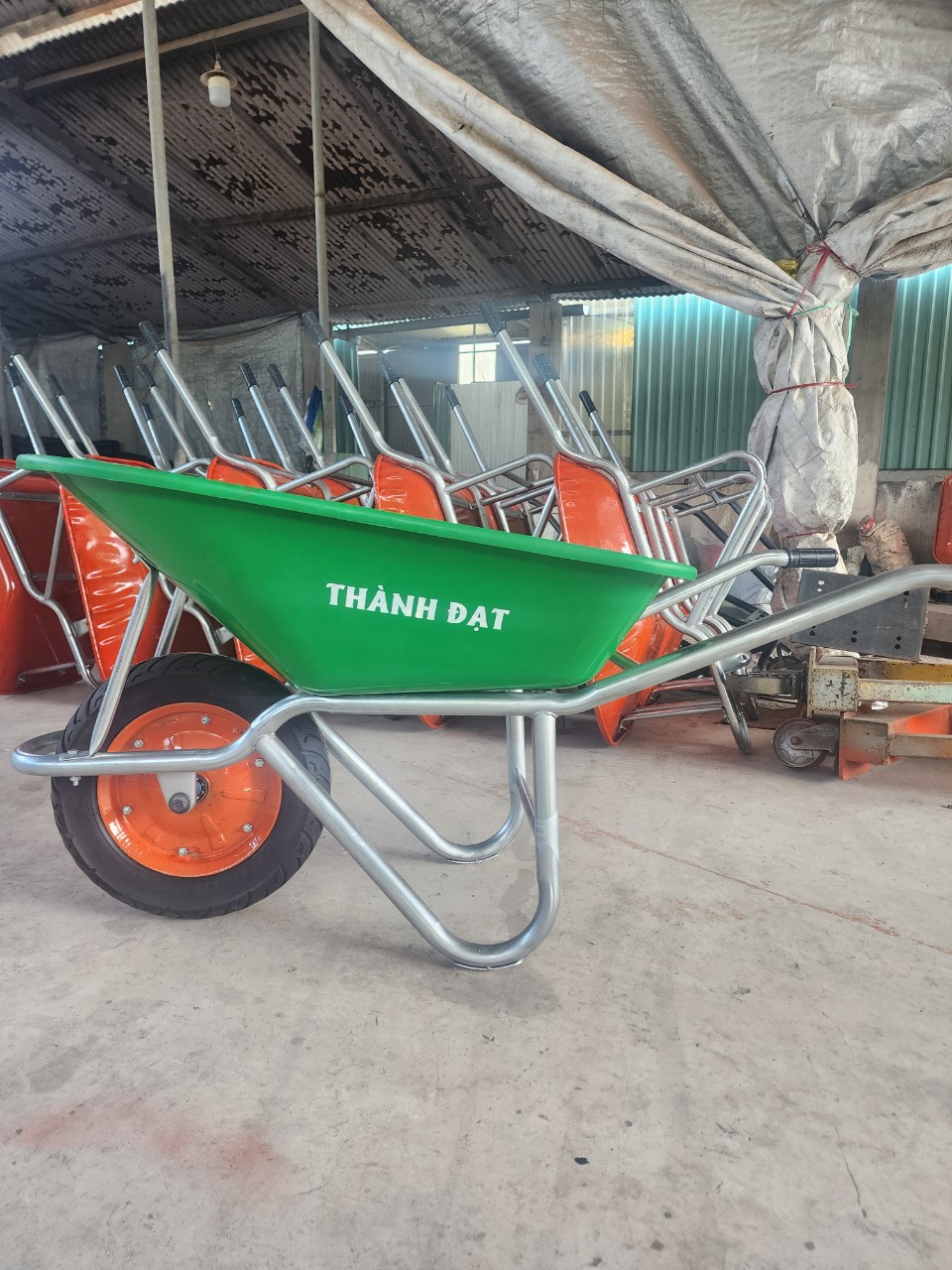 Xe rùa thùng nhựa Xanh lá 